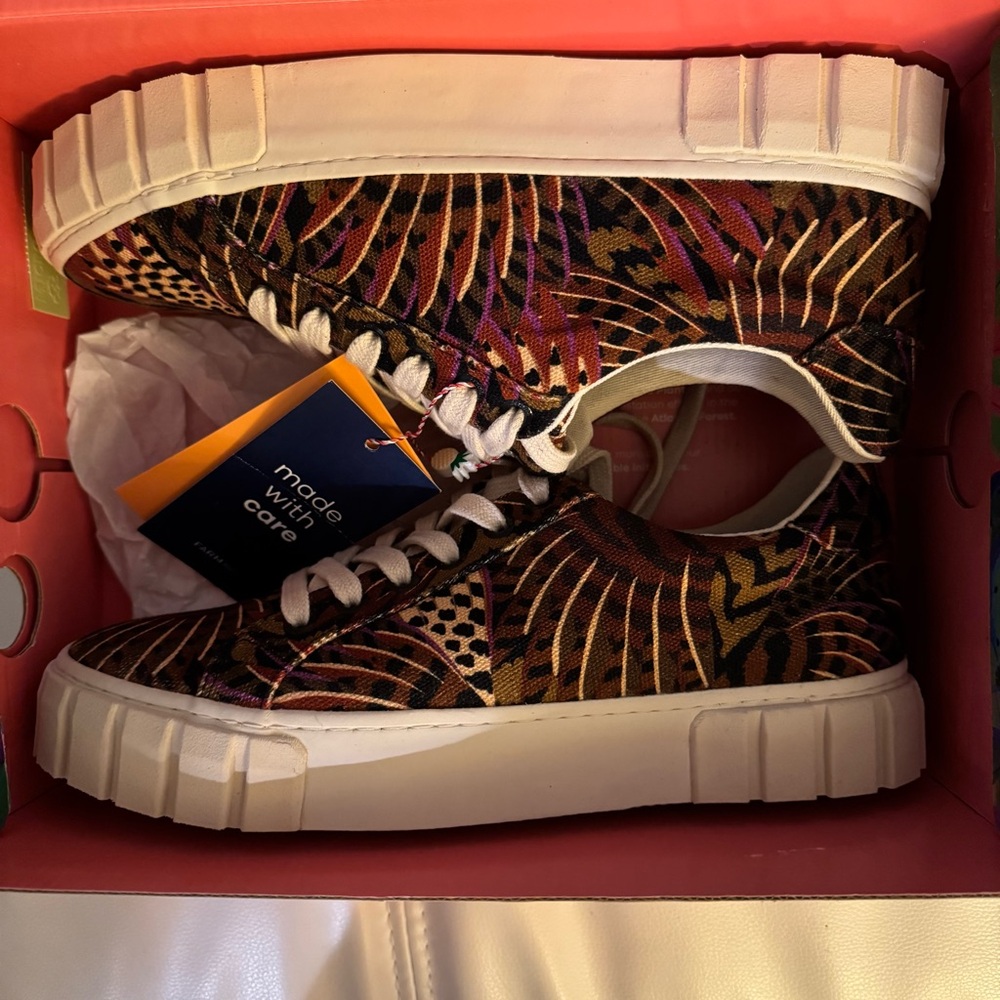 FARM Rio Multicolor Patterned Platform Sneakers - Picture 3 of 11